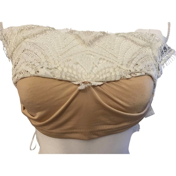 Signature 8 ivory cropped crochet spaghetti strap top size Small - Picture 13 of 13